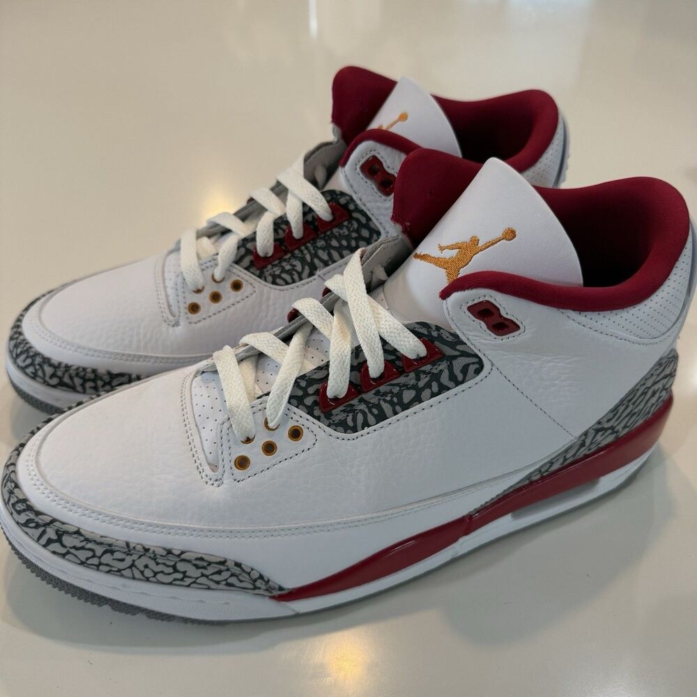 DS Nike Air Jordan 3 Retro Cardinal Red Size 11.5 CT8532-126